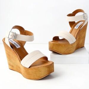 Steve Madden Belma Off-White Leather Wedge Sandals